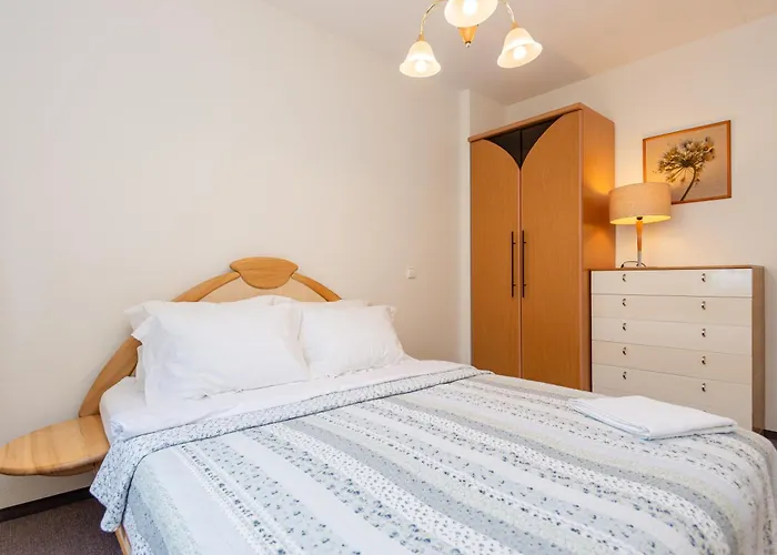 Apartment Family With Terrace