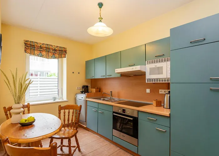 Family With Terrace Apartment