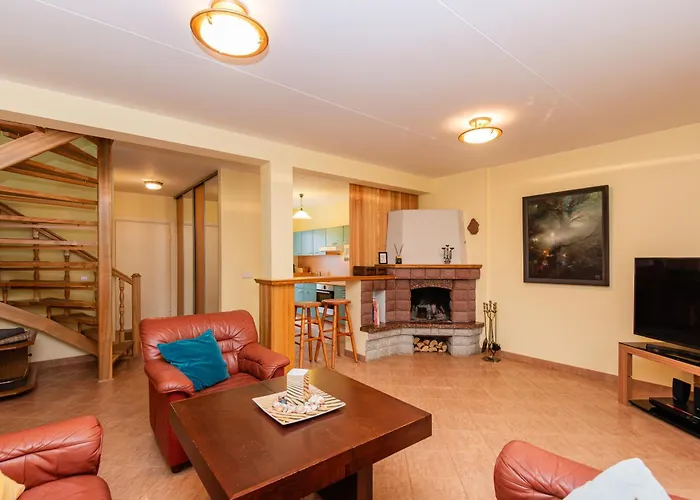 Family With Terrace Apartment Palanga